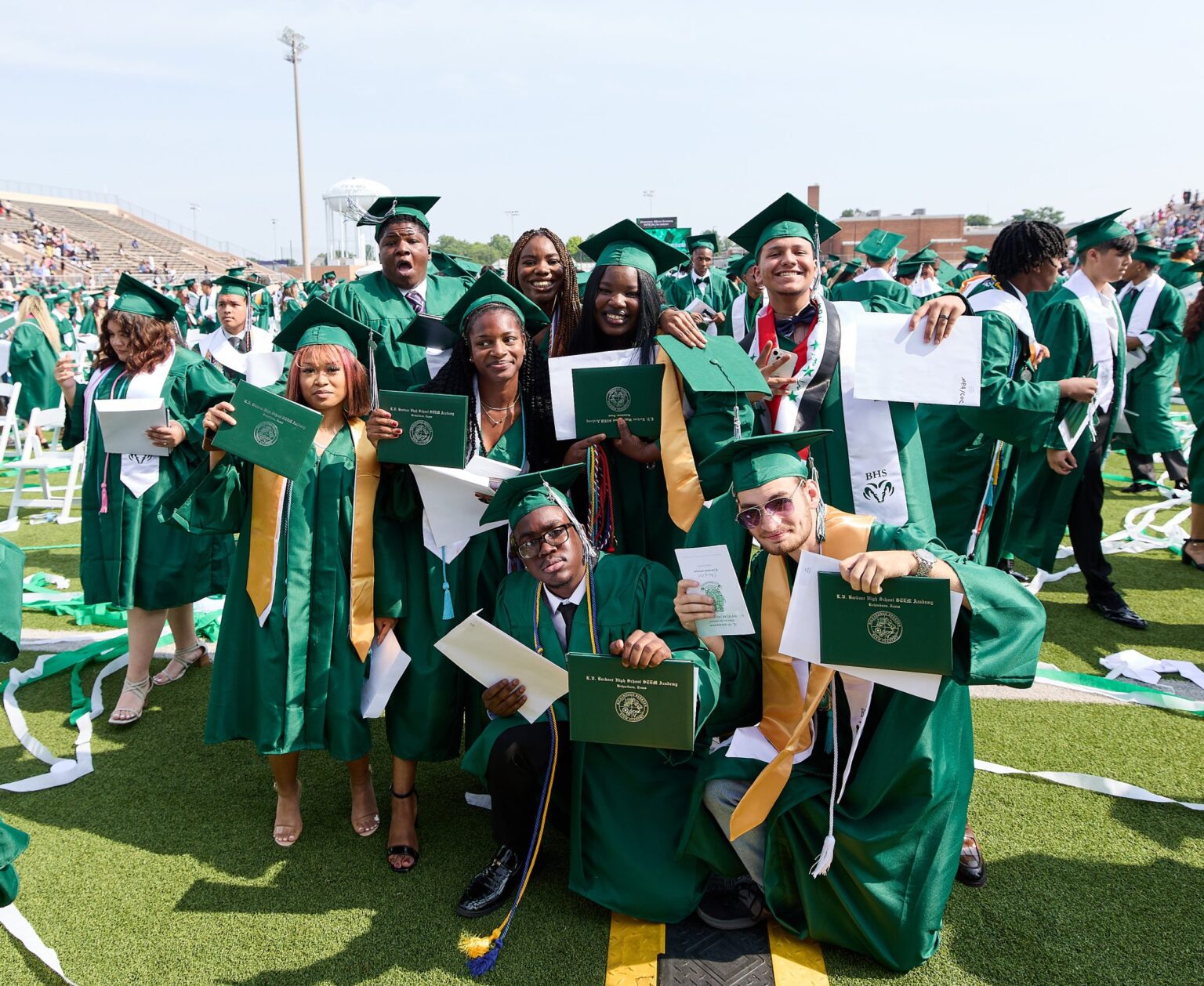 highschool graduation outfits