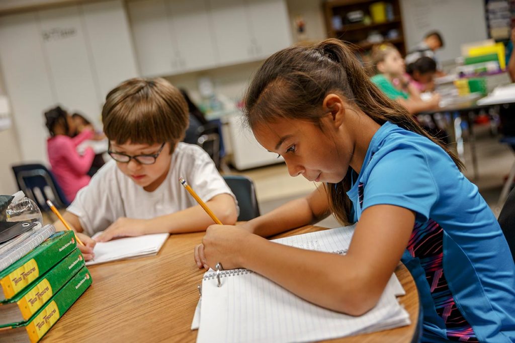 students-working-assignment
