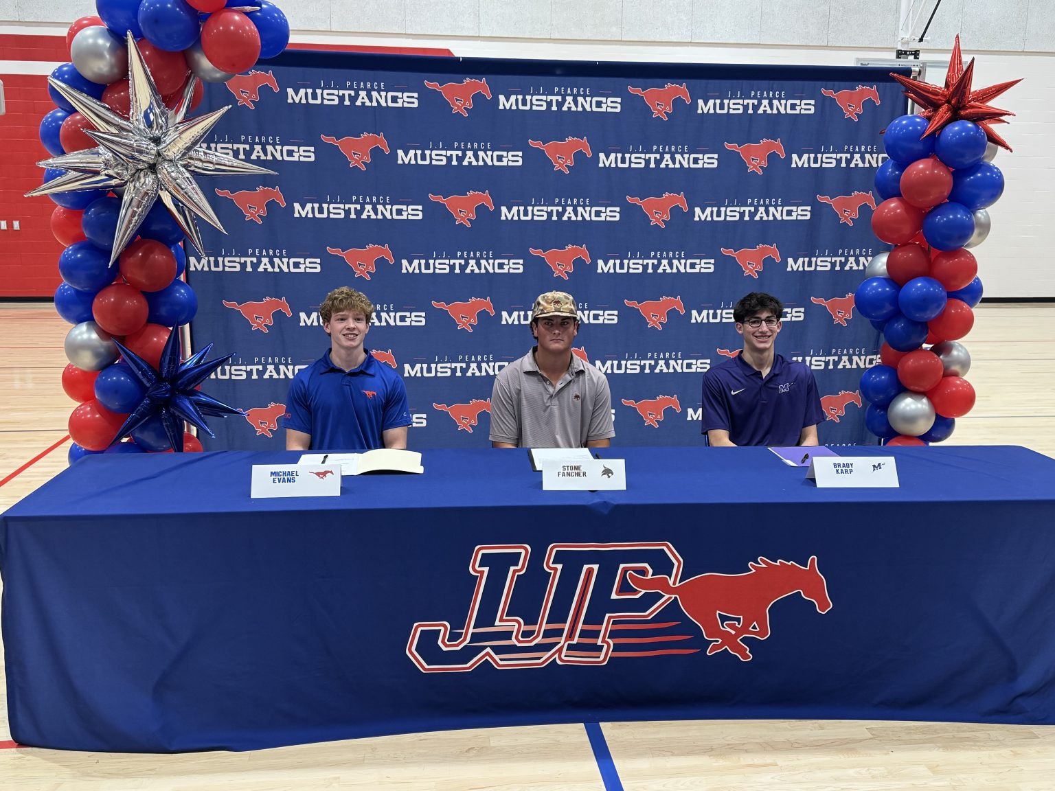 Pearce National Signing Day