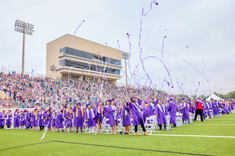 RHS Graduation Pic 2024