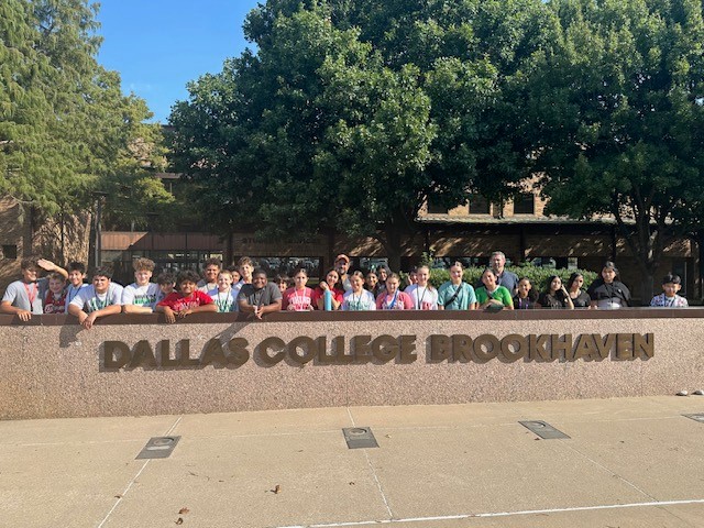 7th Grade AVID college trip.